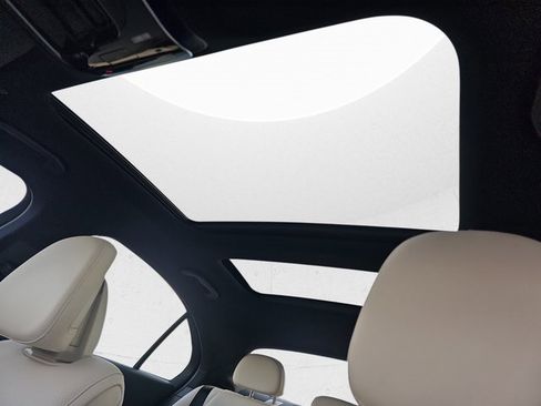 Used 2023 Mercedes-Benz C 300 4MATIC Sedan image 29