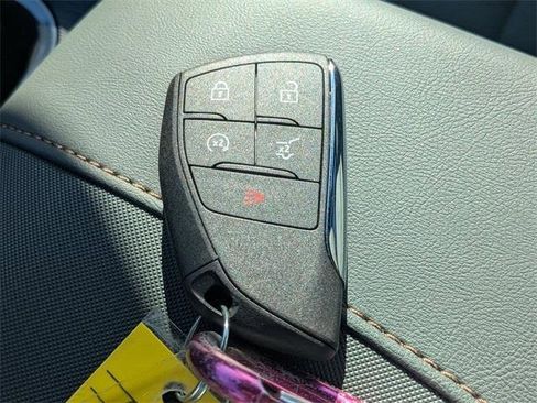 New 2025 GMC Acadia AT4 image 30