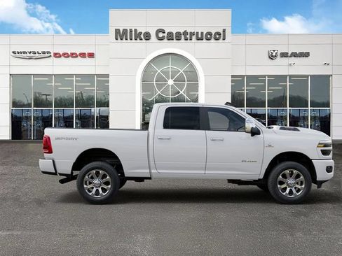 New 2026 RAM 2500 Laramie w/ Sport Appearance Package AWD/4WD image 21
