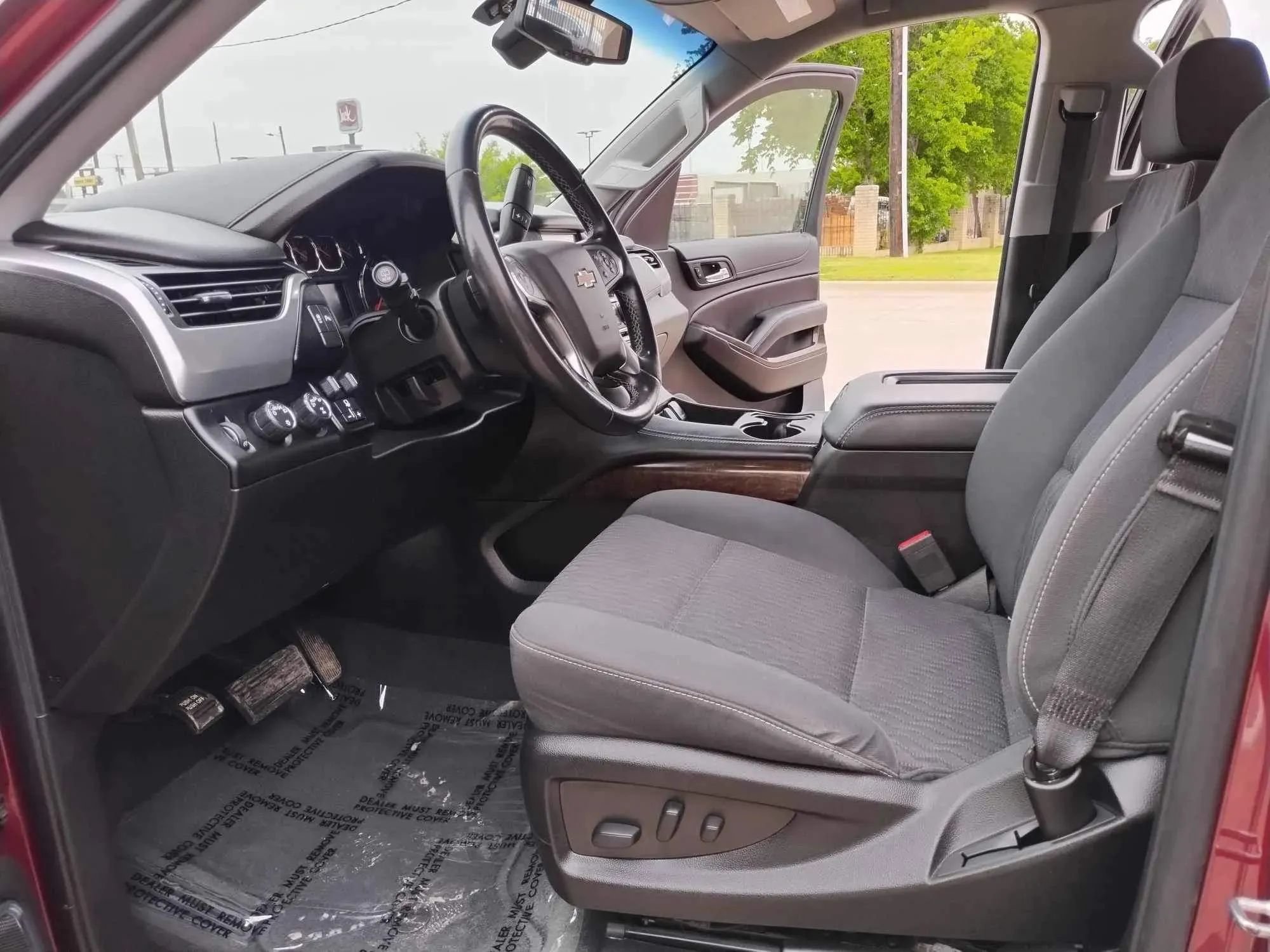 Used 2019 Chevrolet Tahoe LS w/ Max Trailering Package AWD/4WD image 15