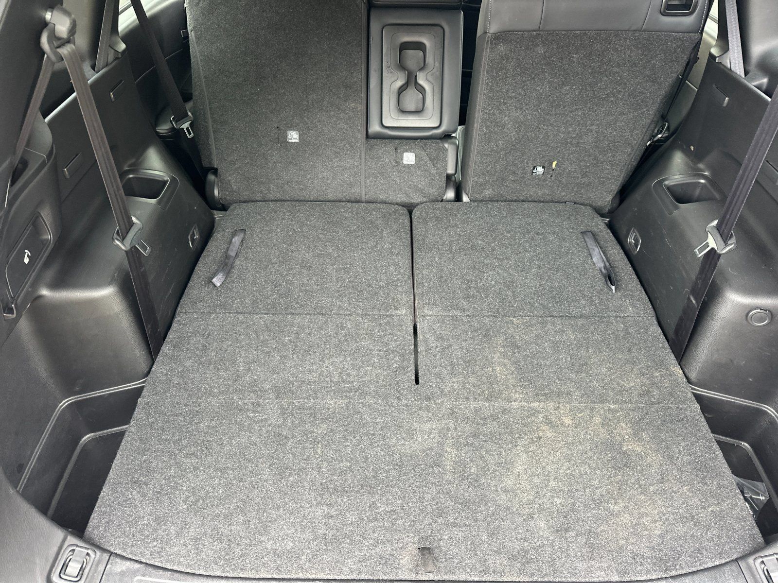 Used 2025 Mitsubishi Outlander SE FWD image 15