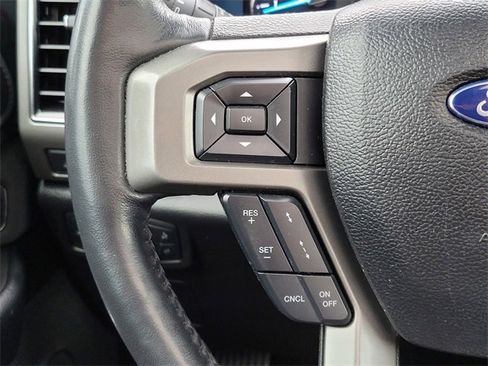 Certified 2021 Ford Expedition XLT image 28