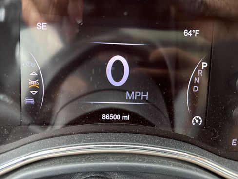Used 2016 Jeep Grand Cherokee Summit AWD/4WD image 15