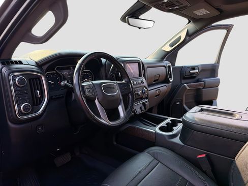 Used 2021 GMC Sierra 1500 Denali w/ Denali Ultimate Package AWD/4WD image 4