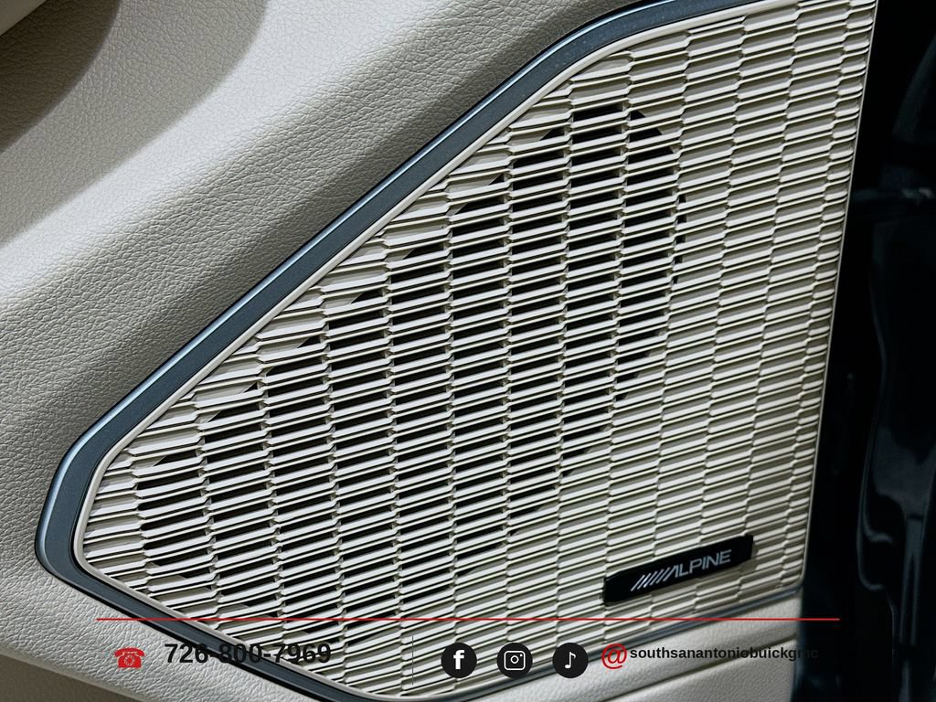 Used 2022 Jeep Grand Cherokee L Limited RWD image 20