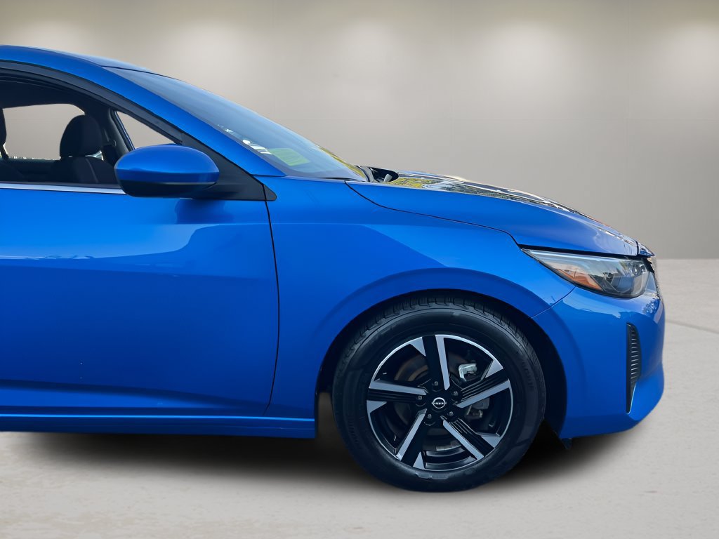 Used 2024 Nissan Sentra SV FWD image 25