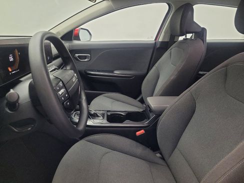 Used 2025 Kia K4 FWD image 17