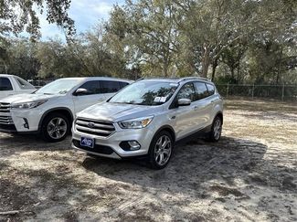 Used 2017 Ford Escape Titanium video 1