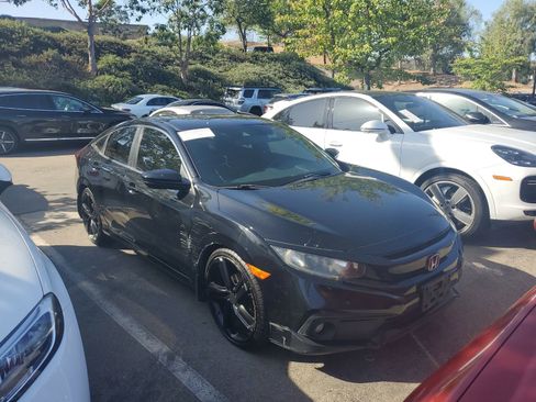 Used 2020 Honda Civic Sport image 1