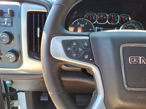 Used 2017 GMC Sierra 3500 SLT w/ Duramax Plus Package image 9