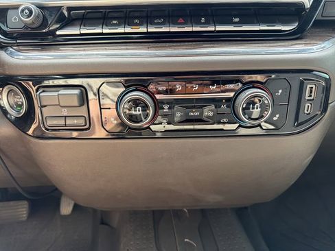 Used 2023 Chevrolet Silverado 1500 LT w/ Convenience Package II image 32