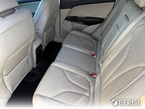 Used 2018 Lincoln MKC Select w/ Select Plus Package image 27