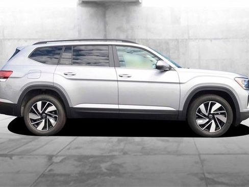 New 2026 Volkswagen Atlas SE image 5