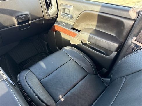 Used 2017 GMC Sierra 1500 SLE w/ Texas SLE Value Package image 15