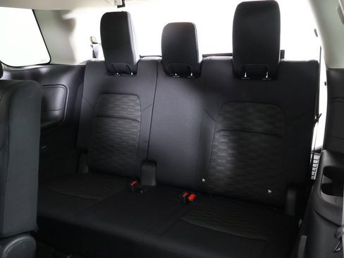 Used 2022 Nissan Pathfinder SV AWD/4WD image 35