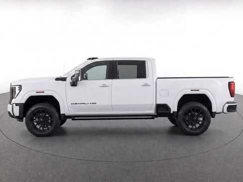 Used 2024 GMC Sierra 2500 Denali Ultimate AWD/4WD image 7