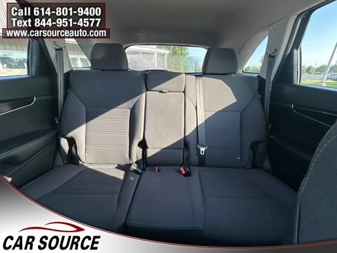 Used 2017 Kia Sorento AWD image 22