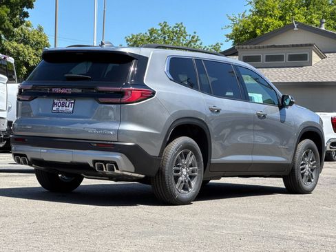New 2026 GMC Acadia Elevation FWD image 3