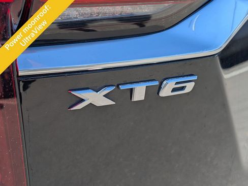 Used 2023 Cadillac XT6 Premium Luxury w/ Technology Package AWD/4WD image 13