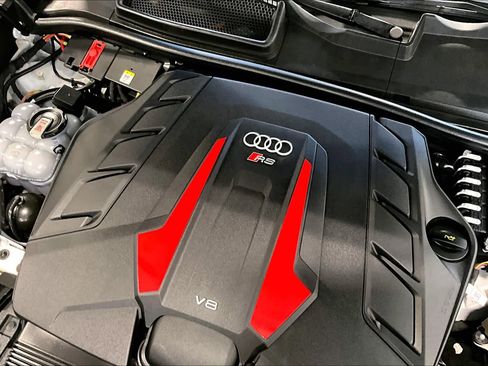Used 2021 Audi RS Q8 w/ Carbon Optic Package image 36