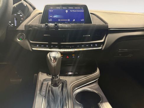 Used 2025 Cadillac CT4 Sport RWD image 12