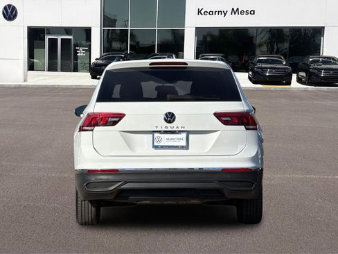 Used 2022 Volkswagen Tiguan S image 5