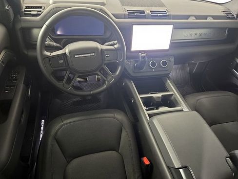 Used 2025 Land Rover Defender 110 X AWD/4WD image 12
