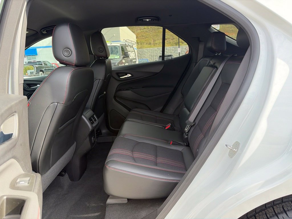 Used 2022 Chevrolet Equinox RS AWD/4WD image 19