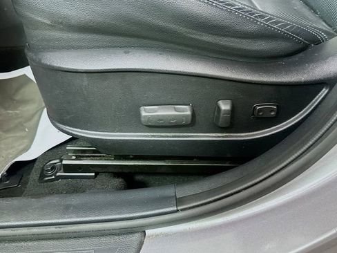 Used 2013 Hyundai Elantra GT w/ Style Pkg image 18