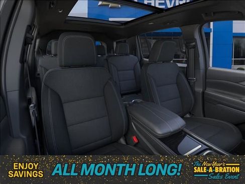 New 2026 Chevrolet Traverse LT w/ Sun and Wheel Package image 16