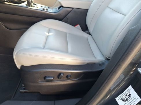 Used 2019 Cadillac XT4 Luxury image 30