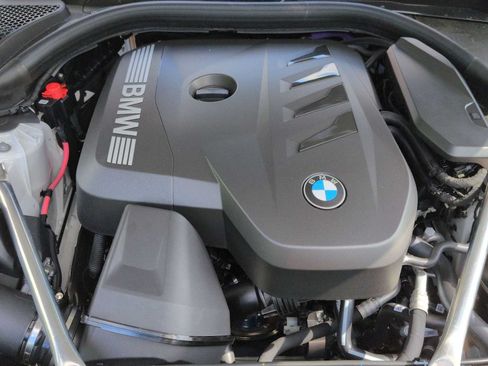 Used 2027 BMW 530i xDrive w/ M Sport Package AWD/4WD image 15