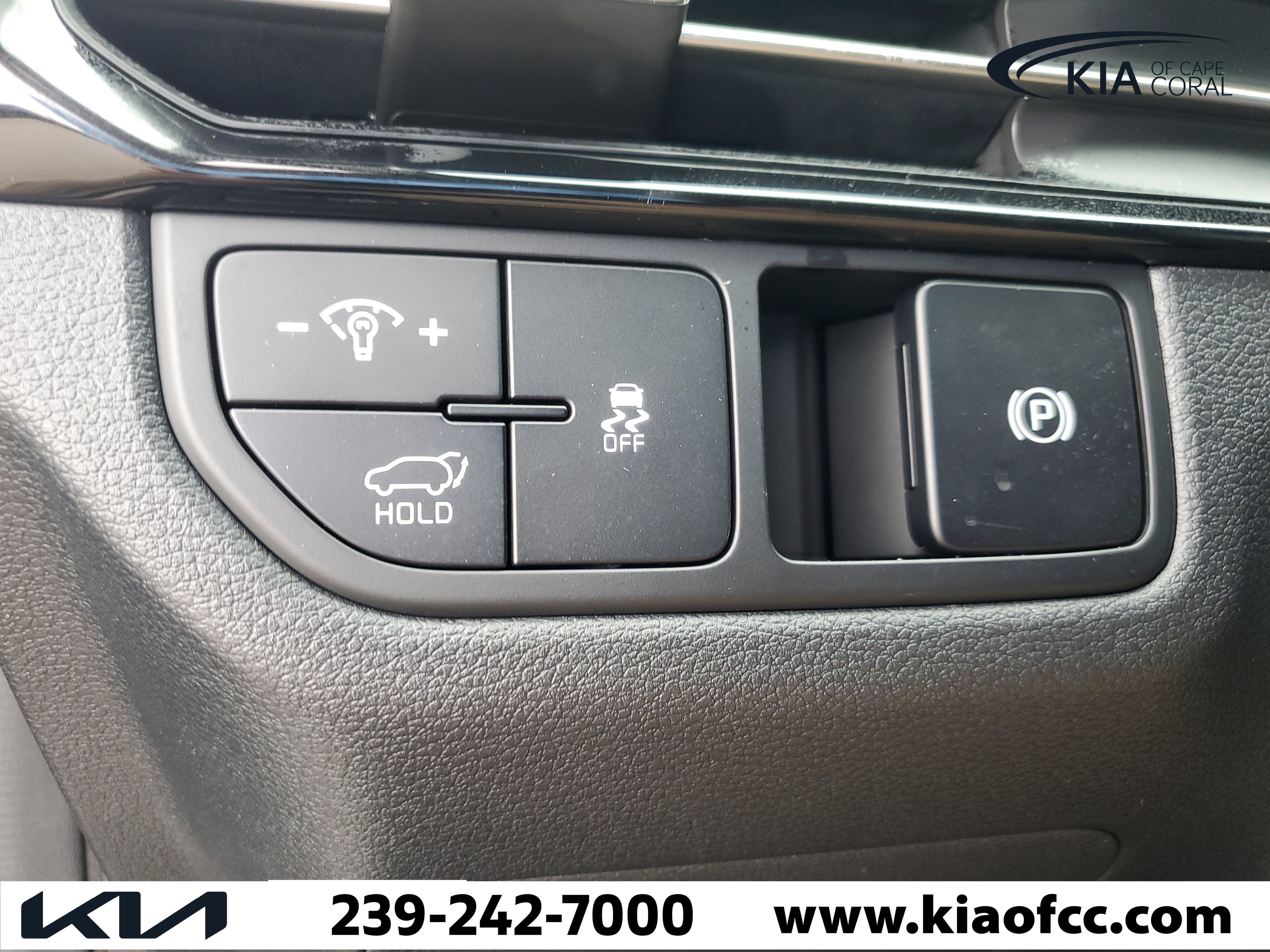 New 2026 Kia Sportage SX FWD image 28