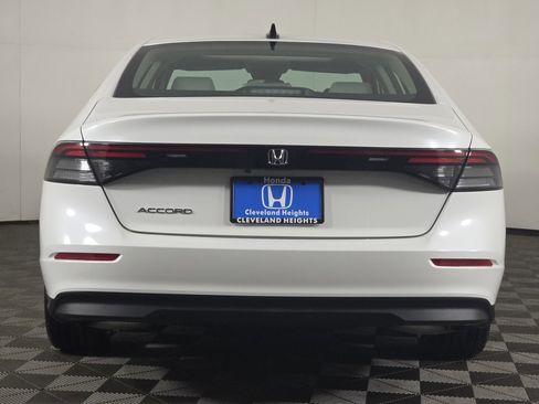 New 2025 Honda Accord SE image 8