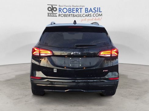 Used 2024 Chevrolet Equinox RS w/ RS Leather Package image 4