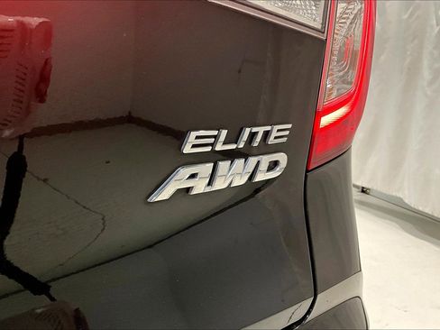 Used 2020 Honda Pilot Elite image 24