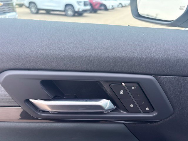 New 2027 GMC Terrain AT4 w/ Convenience Package III AWD/4WD image 11