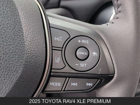 Used 2025 Toyota RAV4 XLE Premium FWD image 19