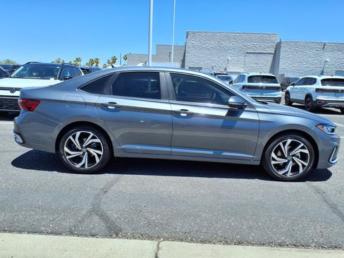 New 2026 Volkswagen Jetta SEL FWD image 5