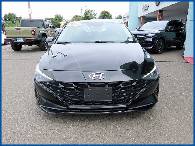 Used 2021 Hyundai Elantra SEL FWD image 3