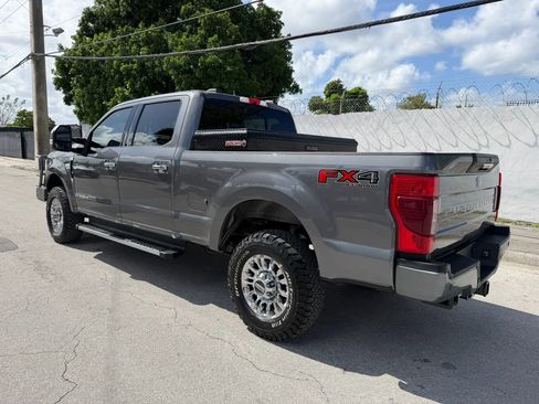 Used 2021 Ford F250 XLT w/ XLT Premium Package image 3