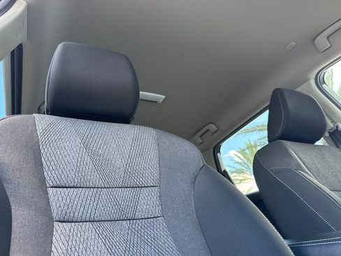 Used 2024 Nissan Rogue SV image 18