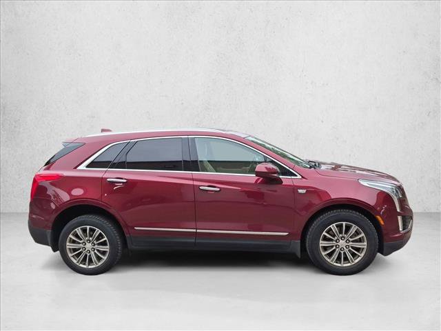 Used 2018 Cadillac XT5 Luxury w/ Driver Awareness Package AWD/4WD image 4