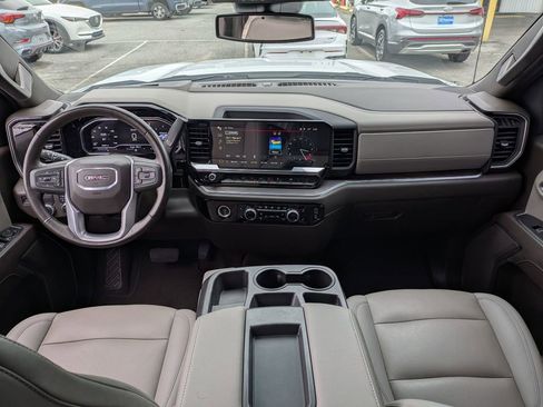 Used 2022 GMC Sierra 1500 SLT image 28