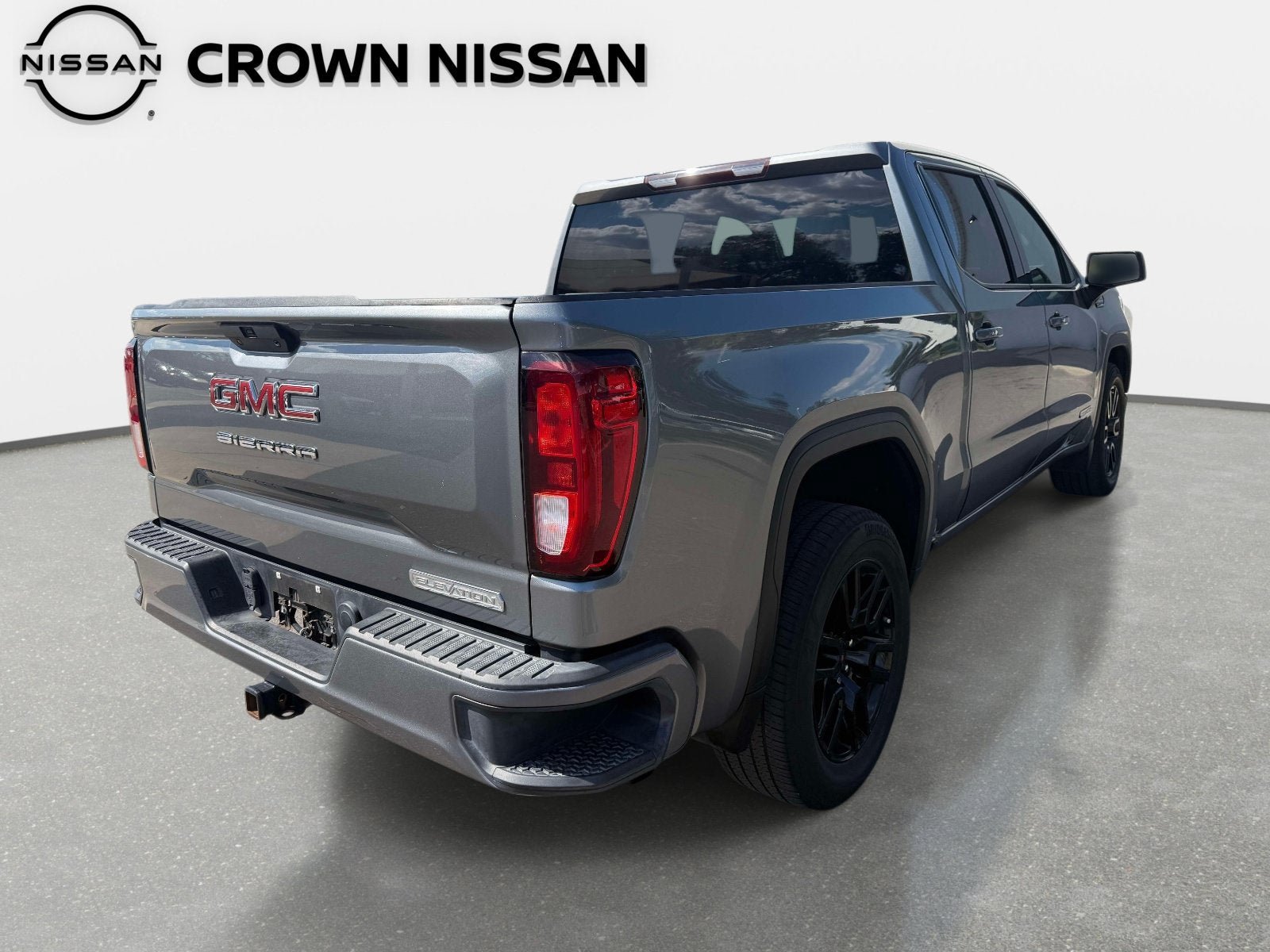 Used 2021 GMC Sierra 1500 Elevation RWD image 8