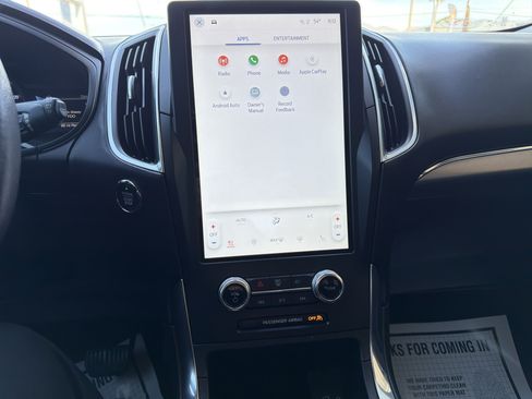 Used 2022 Ford Edge Titanium image 19