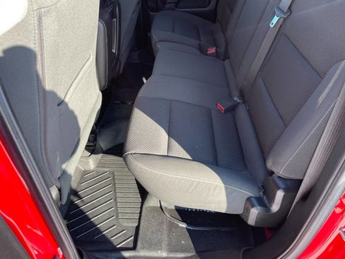 Used 2019 GMC Sierra 1500 SLE w/ SLE Value Package image 23