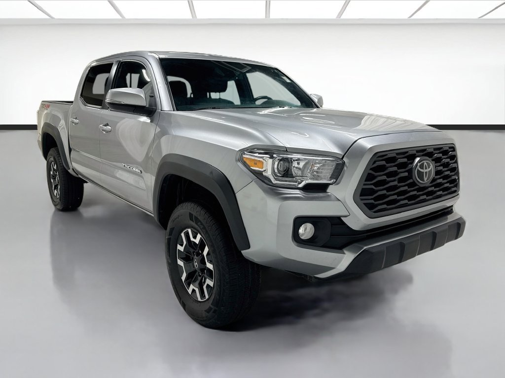 Used 2023 Toyota Tacoma TRD Off-Road w/ Technology Package AWD/4WD image 3