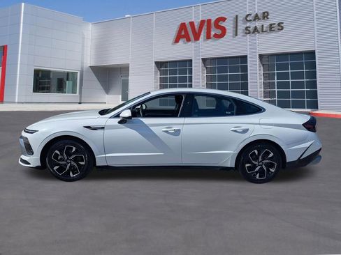 Used 2025 Hyundai Sonata SEL FWD image 10