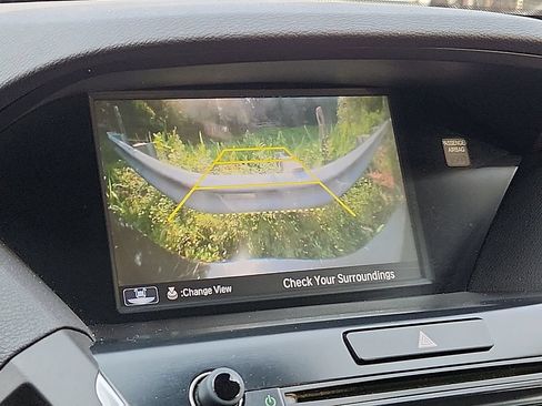 Used 2017 Acura MDX SH-AWD image 5